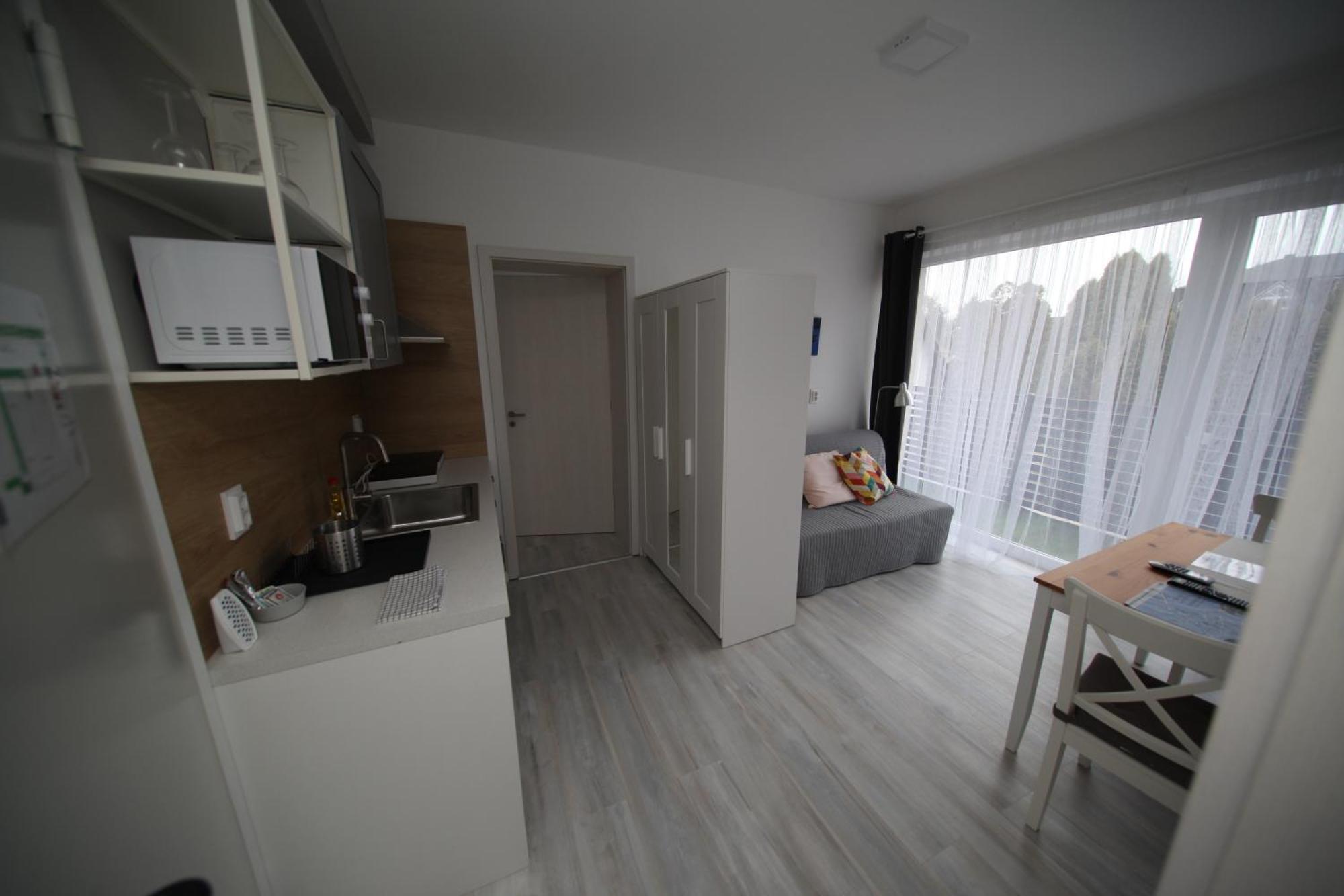 ****Heviz Springs Apartments Esterno foto